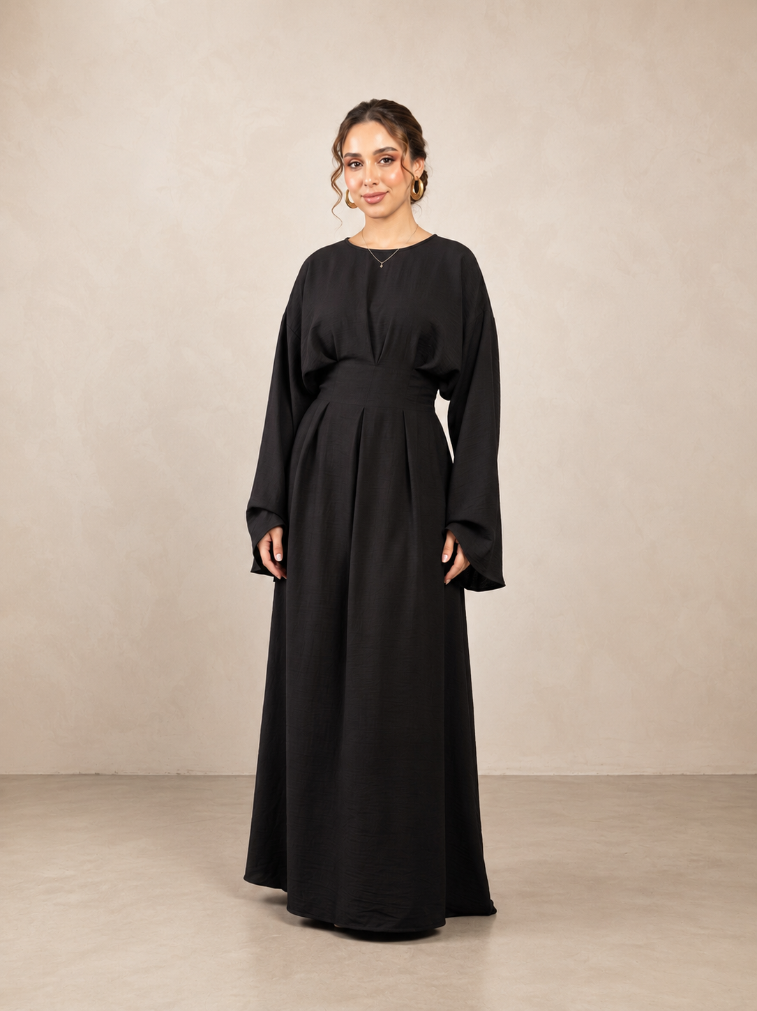 Classic Grace Pleated Maxi Dress - Black
