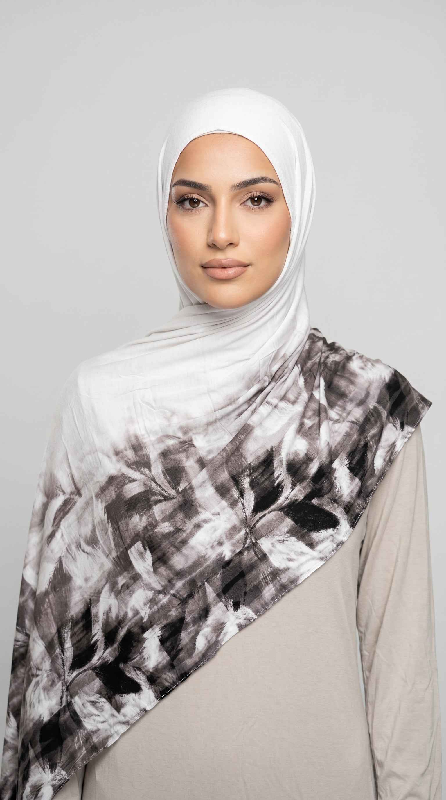 Monochrome Dream Printed Jersey Hijab (Copy)