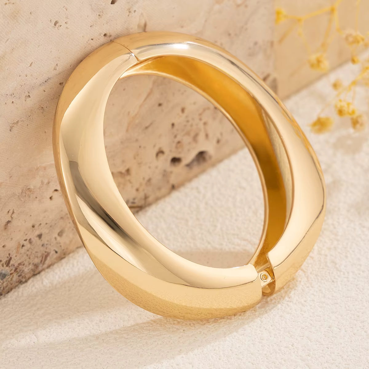 Waterdrop Chunky Cuff Bangle