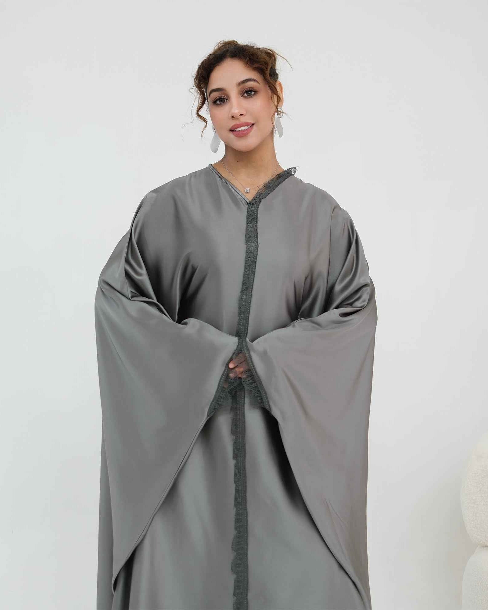 Yasmin Kaftan - Grey