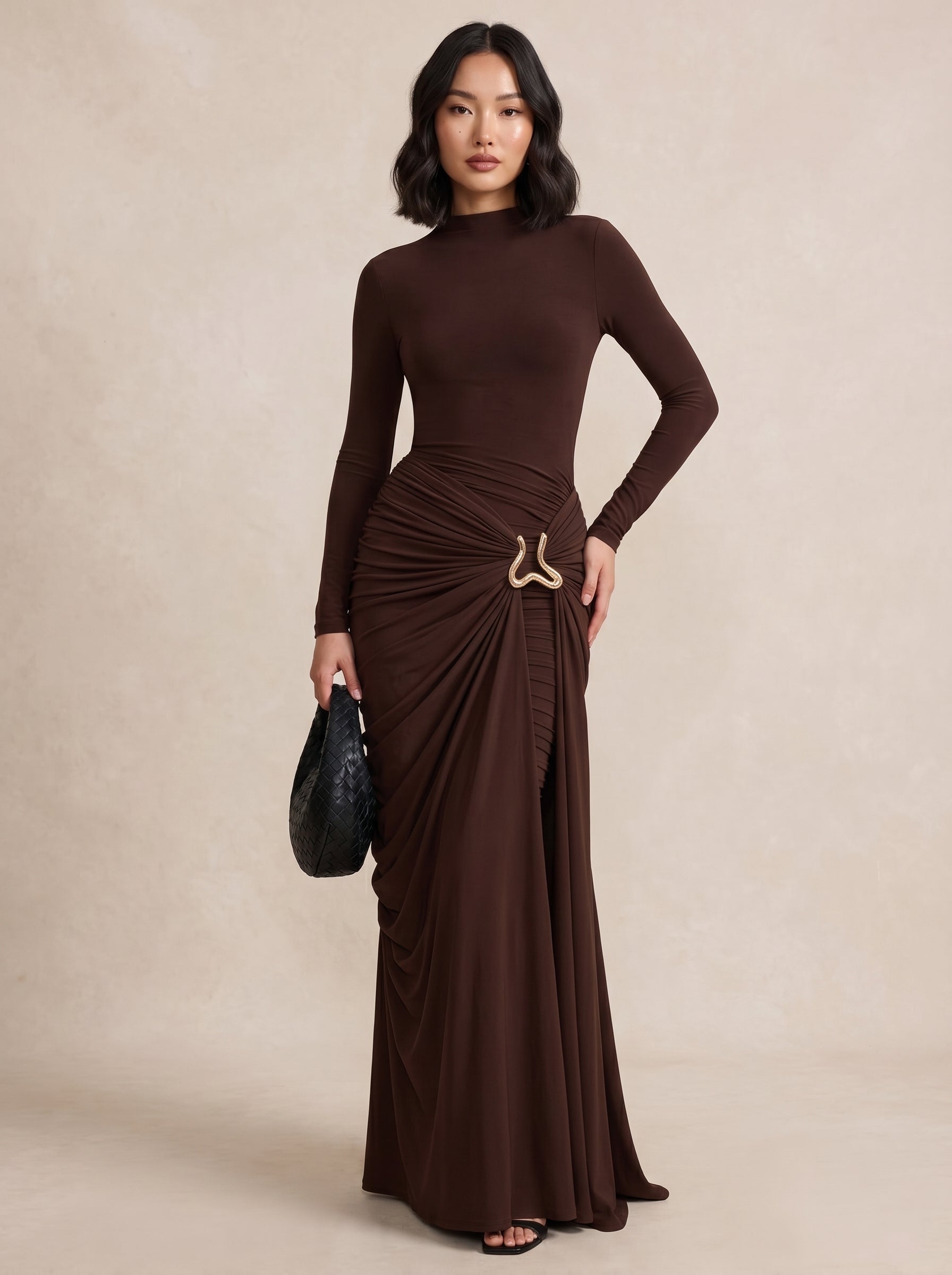 Razan Sculpted Muse Gown
