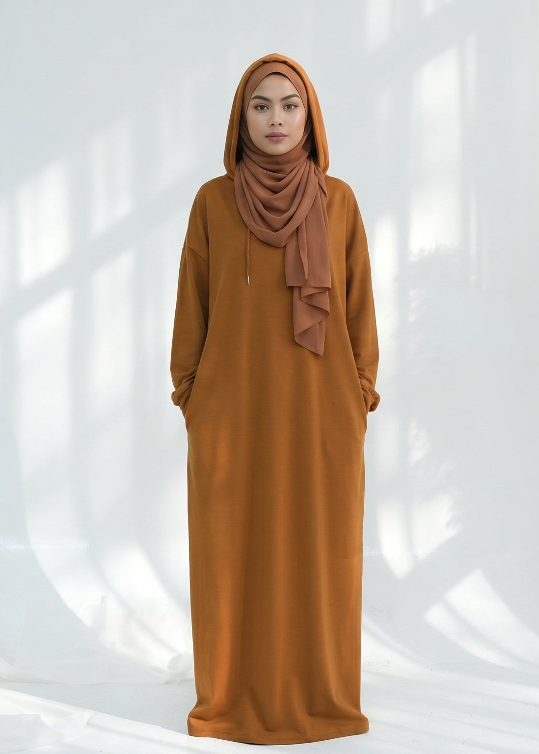 Essential Hooded Abaya